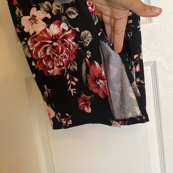 Floral Fitted Casual Cocktail Day Dress - Picture 8 of 11